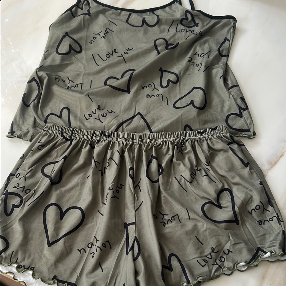 SHEIN Green and Black Heart Print Pajama Set with Frilled Details